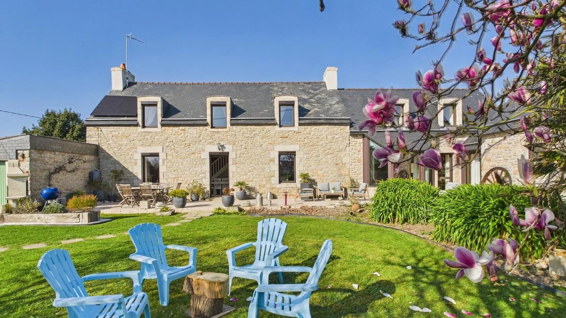 Maison Pour 10 Personnes Avec Grand Exterieur Plomeur